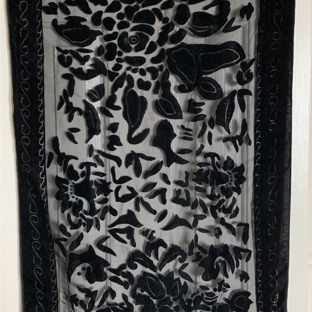 Elegant Black Velvet Scarf